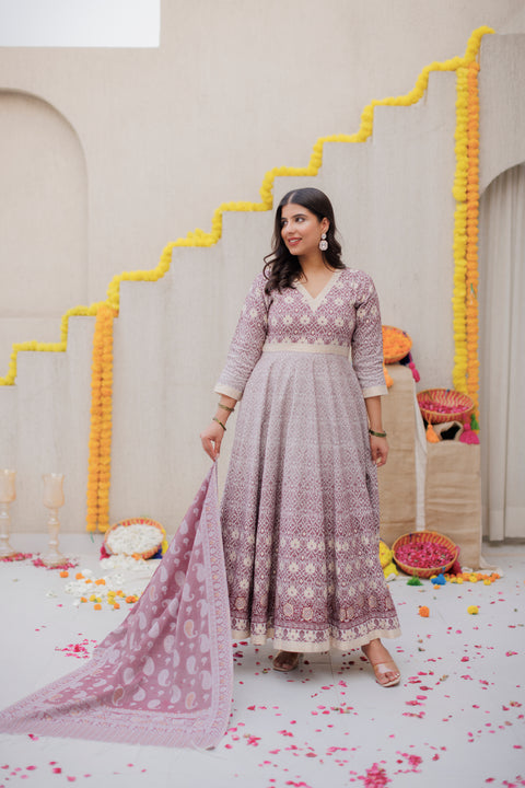 Kidar White Silk Sequin Embellished Anarkali Set