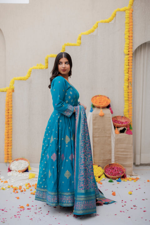 Kidar New Green Silk Sequin Embellished Anarkali Set