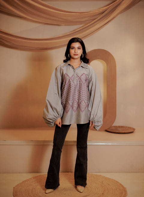 Stylish Collar Neck Ladies' Shirts In Grey Color