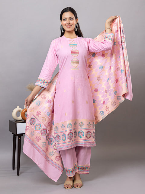 "Intricate Weave Machine Designs: "Elegant Ethnic Wear: Pink Kurta Set for Festive Occasions"