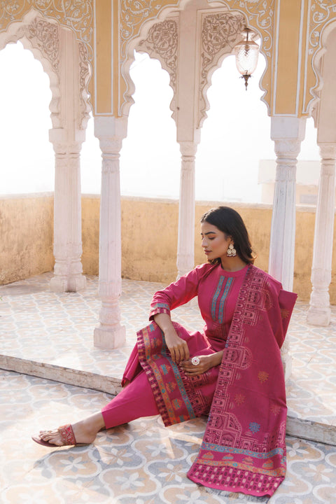 Kidar Ethnic Weave & Embordered Straight Kurta with Pant & Dupatta - Magenta