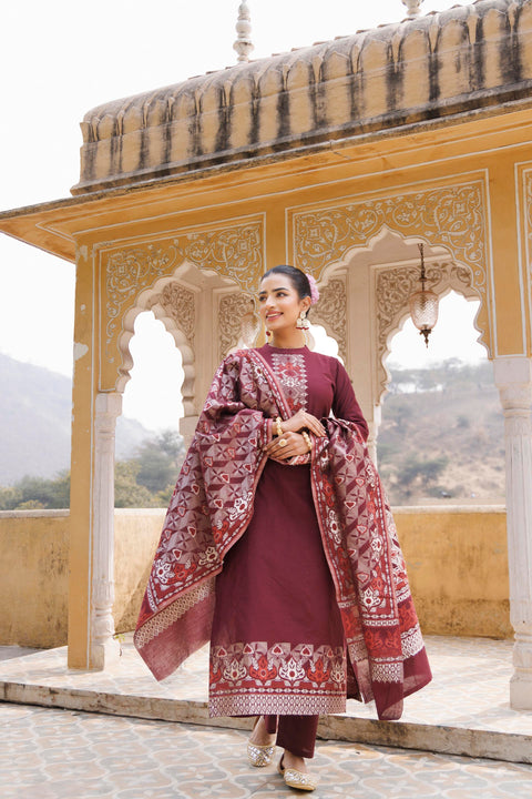 Kidar Floral Weave Kurta with Pants & Dupatta - Wine