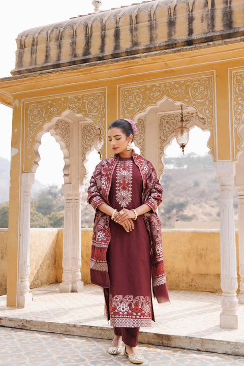 Kidar Floral Weave Kurta with Pants & Dupatta - Wine