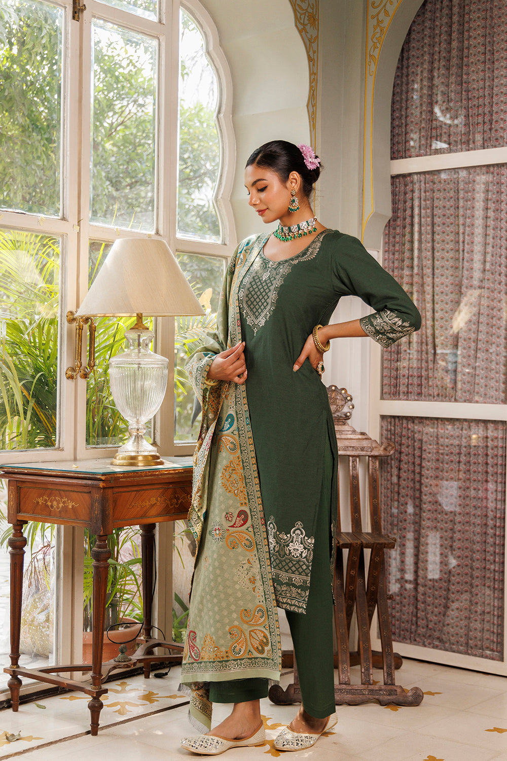 Kidar Solid Schiffili Embroidered lace Work Kurta with Pants & Dupatta - Green