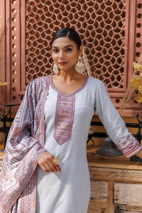 Kidar Light Grey Organic Cotton Pant Suit with Weave Dupatta"