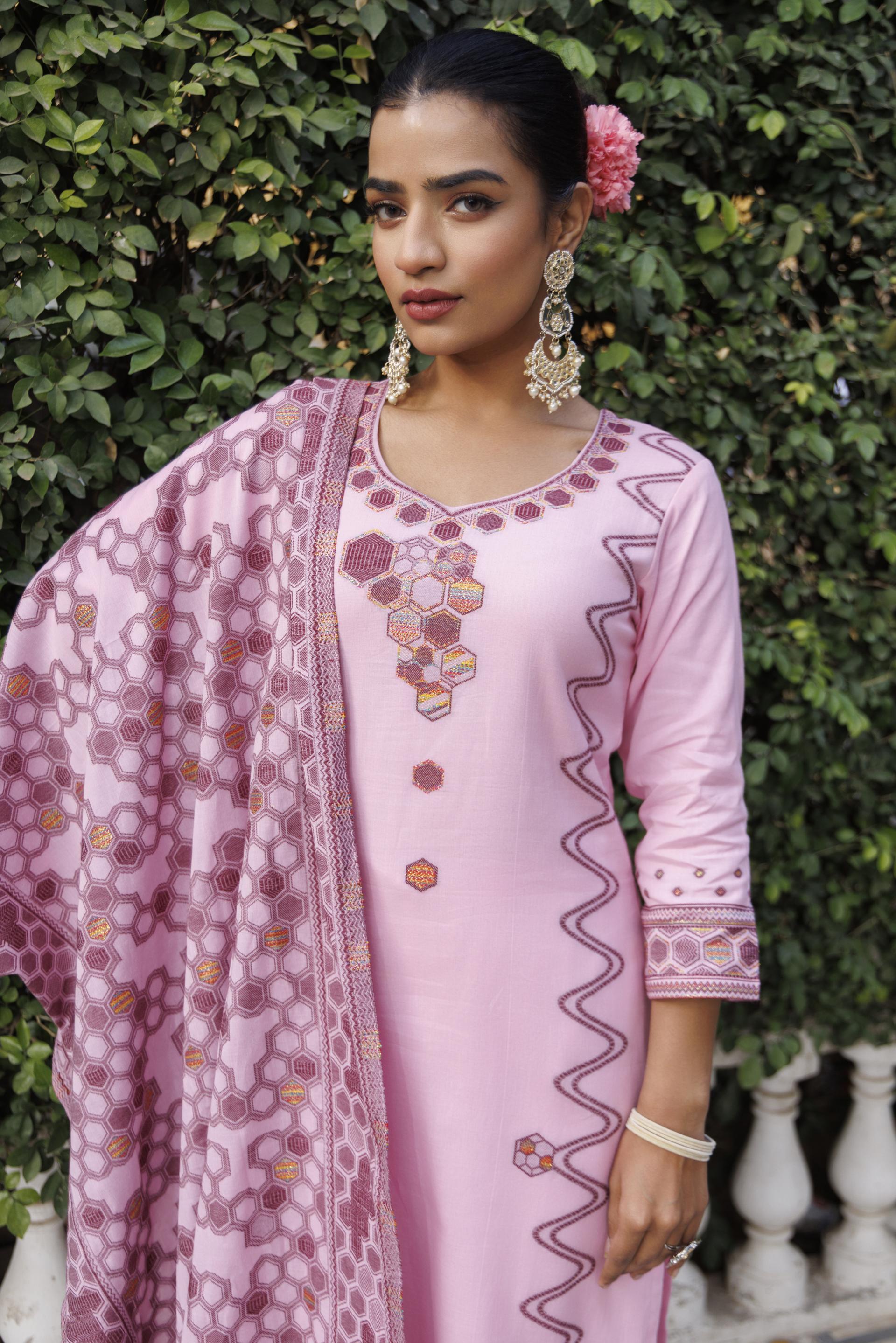 Kidar U-Shape Neck Pant Suit with Printed Dupatta - pink