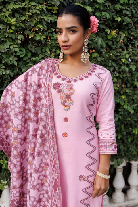 Kidar U-Shape Neck Pant Suit with Weave design Dupatta - pink