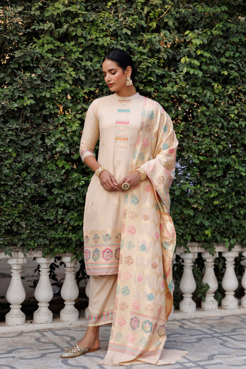 Kidar White Organic Cotton Pant Suit with Weave design Dupatta