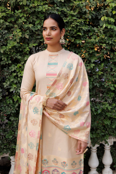 Kidar White Organic Cotton Pant Suit with Weave design Dupatta