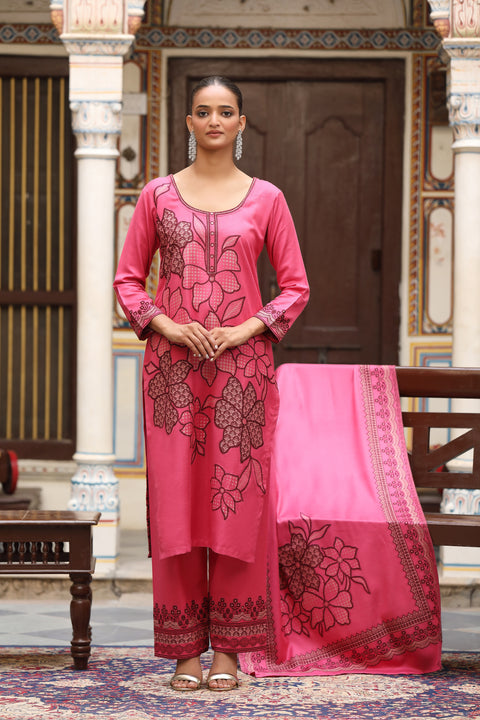 Winter Collection Woolen Kurta Set – Pink with Beautiful Thread Work