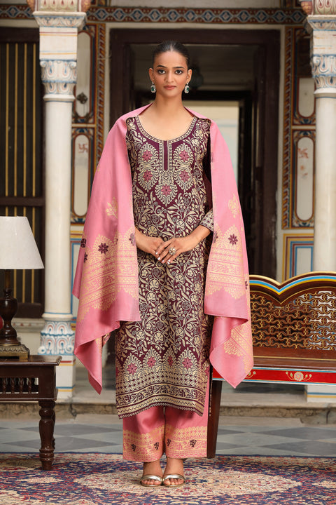 Elegant Contrast Embroidered Woollen Kurta Set
