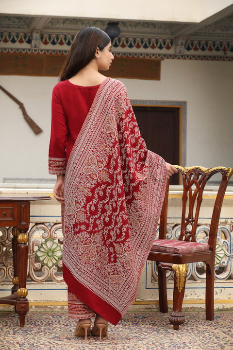 Stylish Woolen Kurta Set with All-Over Embroidery – Maroon Shade