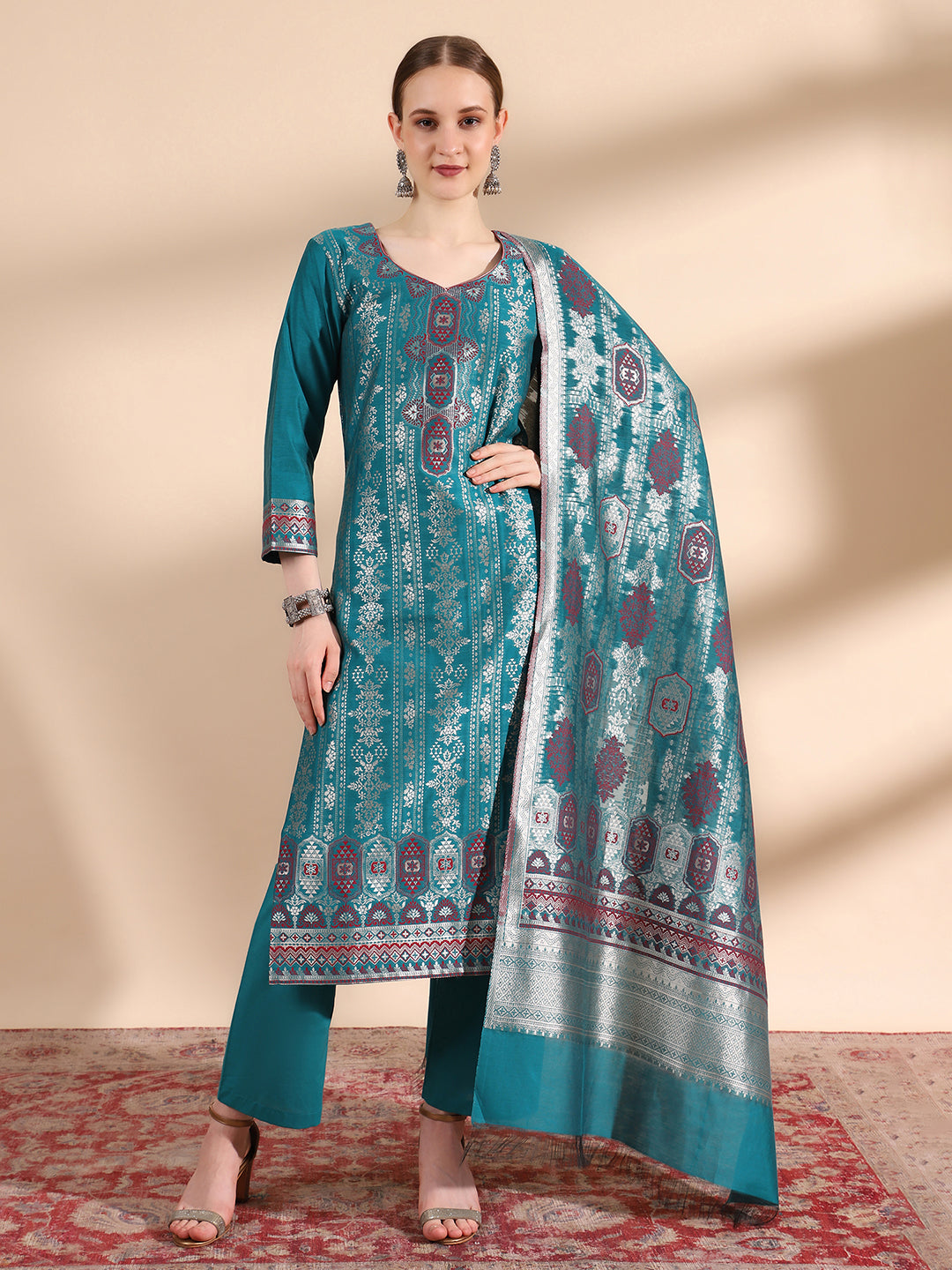 Embroidered Delight: Sweetheart Neck Kurta with Pant & Dupatta