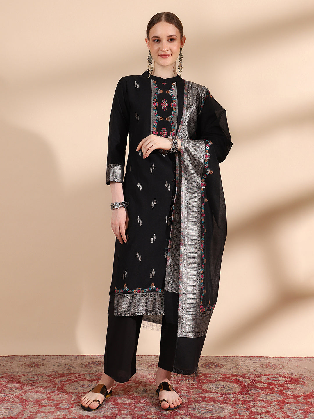 Mandarin Collar Kurta Set with Dupatta - Black