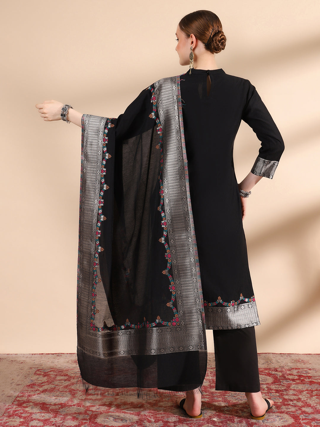 Mandarin Collar Kurta Set with Dupatta - Black