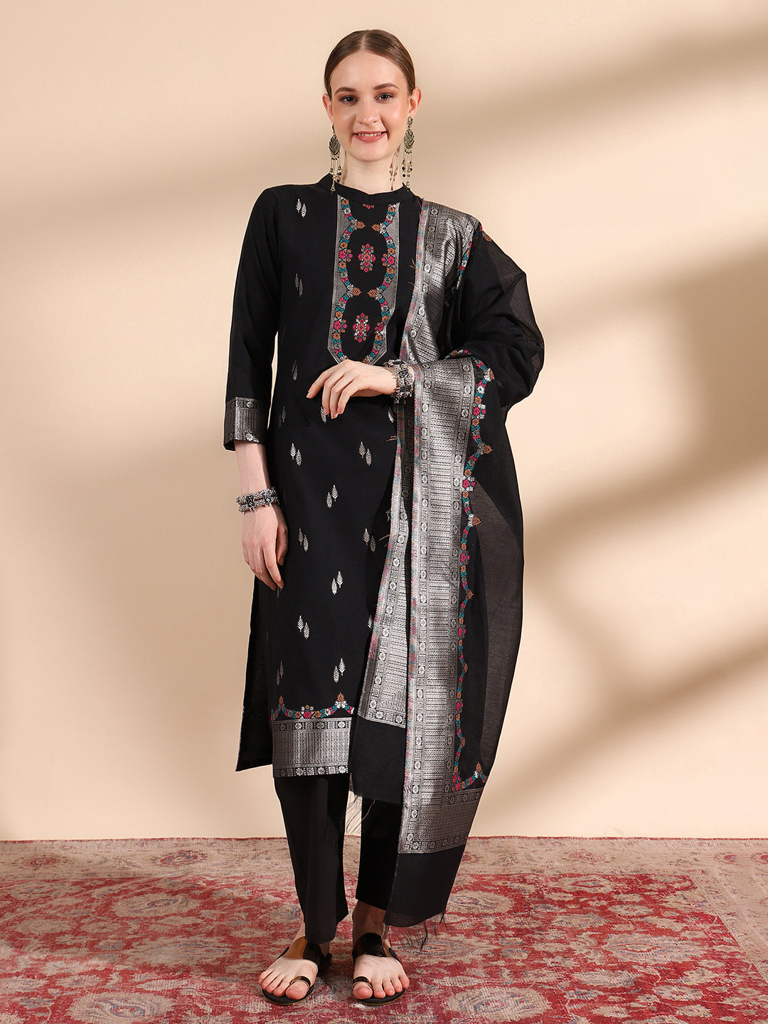 Mandarin Collar Kurta Set with Dupatta - Black