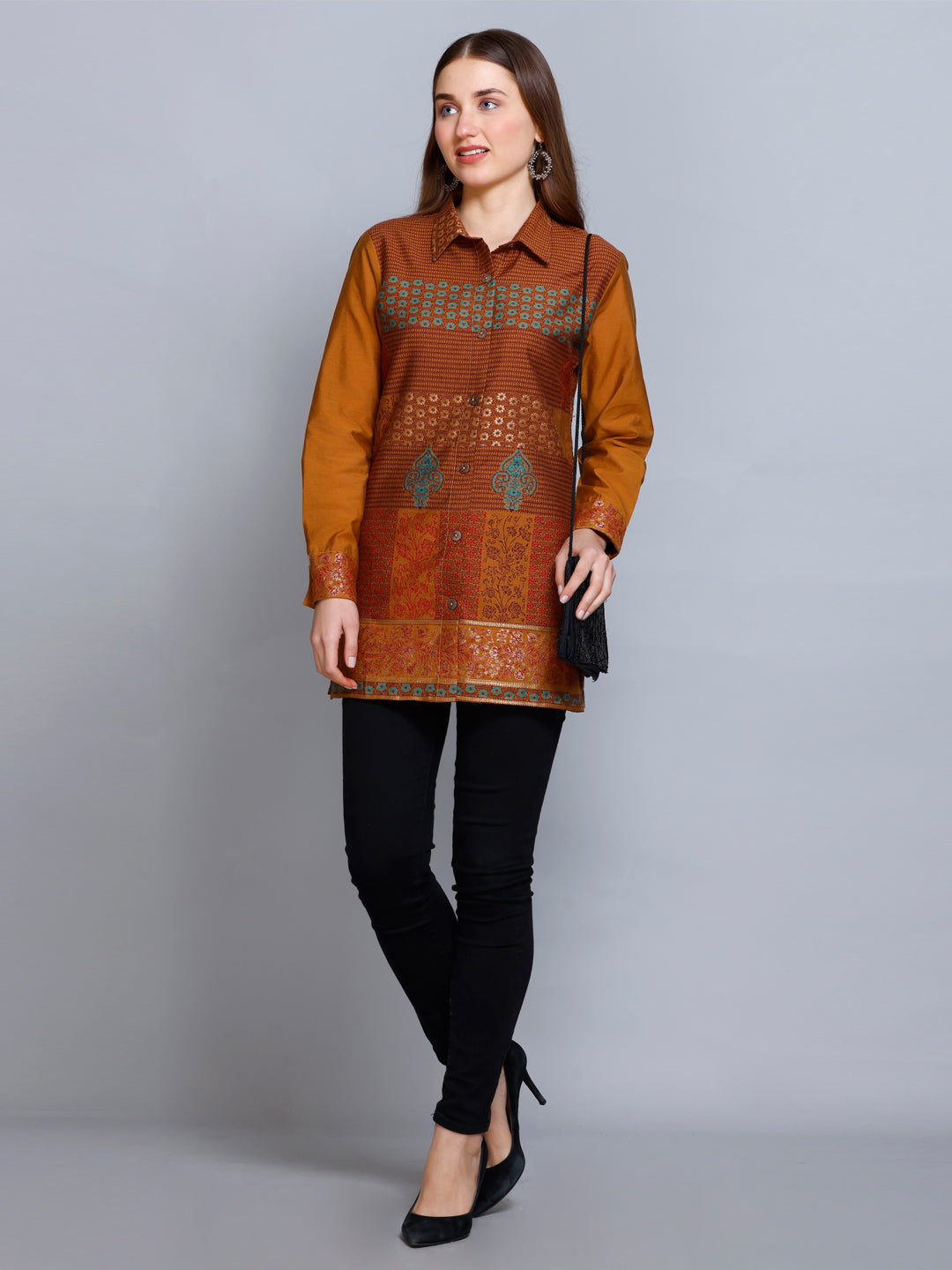 Kidar - Collared Neck Women's Shirt in Printed Cotton Silk