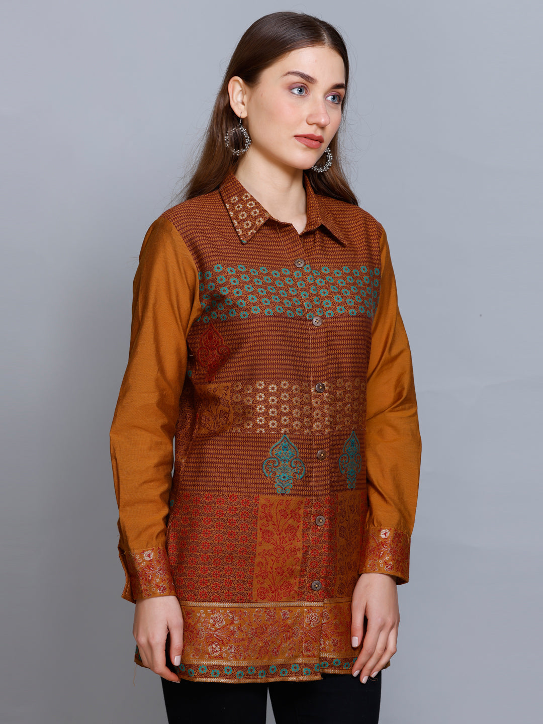 Kidar - Collared Neck Women's Shirt in Printed Cotton Silk