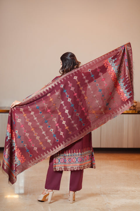 Kidar Floral Weave Kurta with Pants & Dupatta - Wine